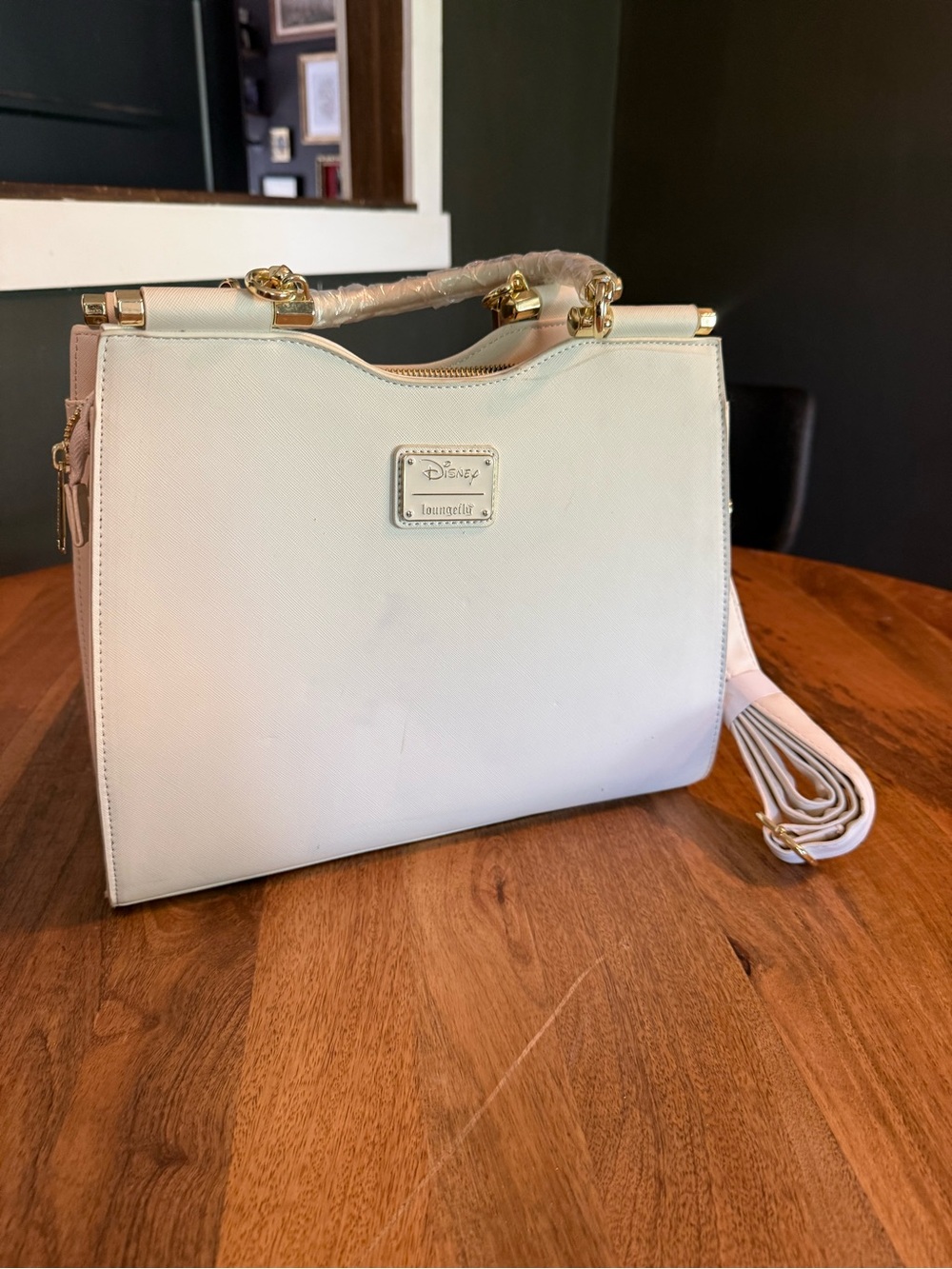 Rapunzel Loungefly Crossbody - Picture 5 of 10